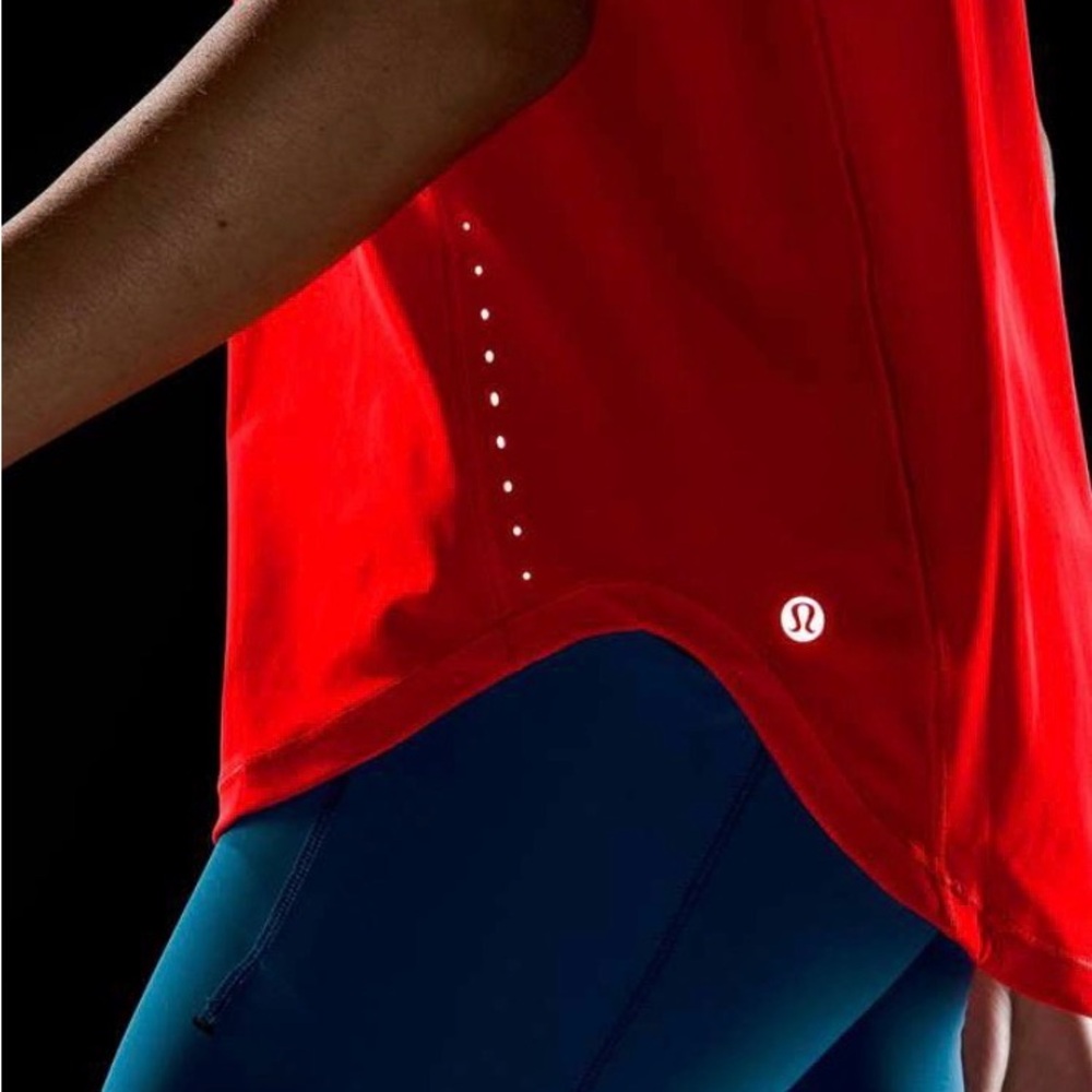 Lululemon Sculpt Flare Tank, Cut out back & Mesh EUC - Picture 6 of 14